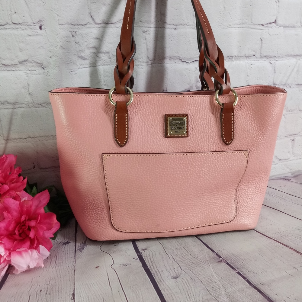 Dooney & Bourke